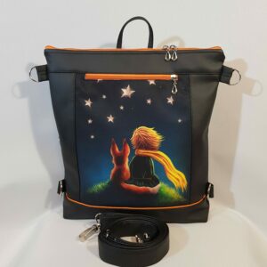Crossbody kabelko batoh s motivem malého prince s oranžovými doplňky.
