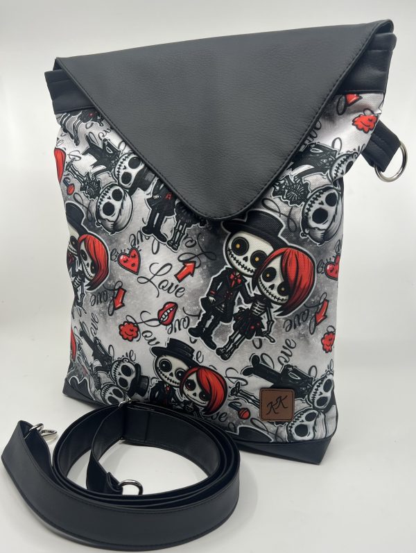 Crossbody kabelka zamilovaný kostlivci