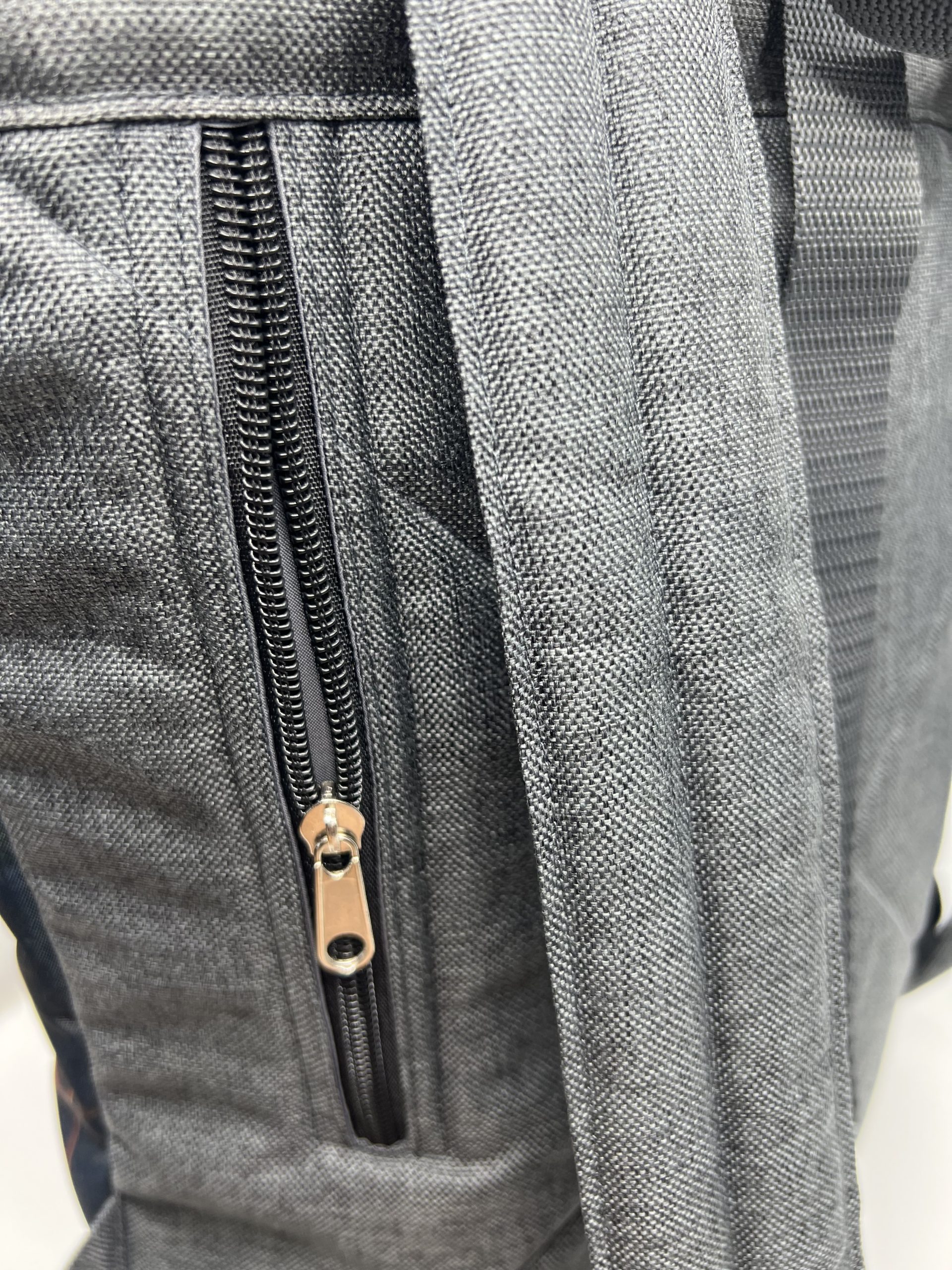 Rolovací batoh podzimní listí s panenkou. - Image 2