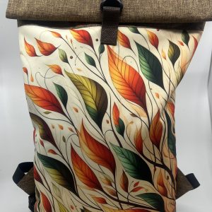 Rolovací batoh motivem listí