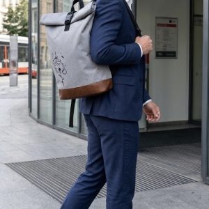 Rolovací batoh s výšivkou malého prince.
